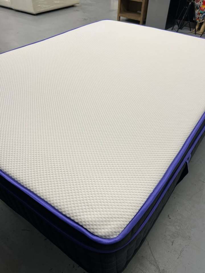 The Nectar Premier Hybrid Mattress (Queen)