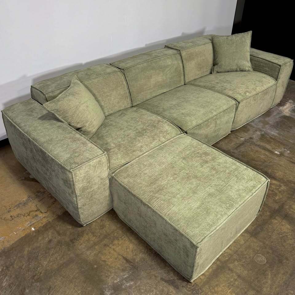 Rove Lab M1 Sofa Sectional (Performance Weave Krypton Green)