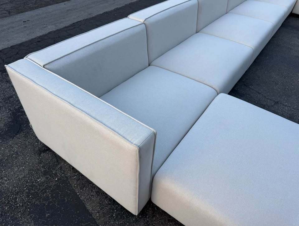 Rove Concepts Arya Modular Sectional (Modern Felt, Alesund)