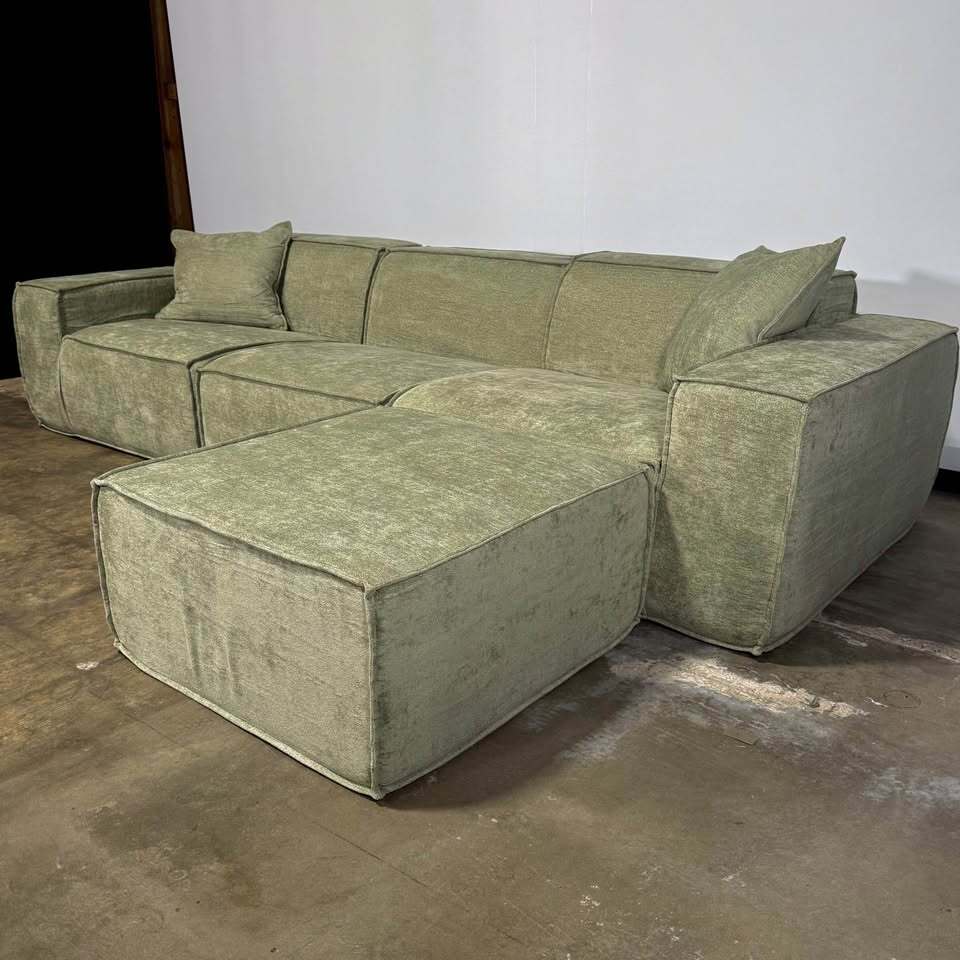 Rove Lab M1 Sofa Sectional (Performance Weave Krypton Green)