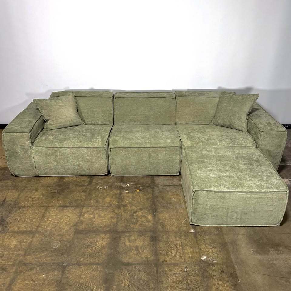 Rove Lab M1 Sofa Sectional (Performance Weave Krypton Green)