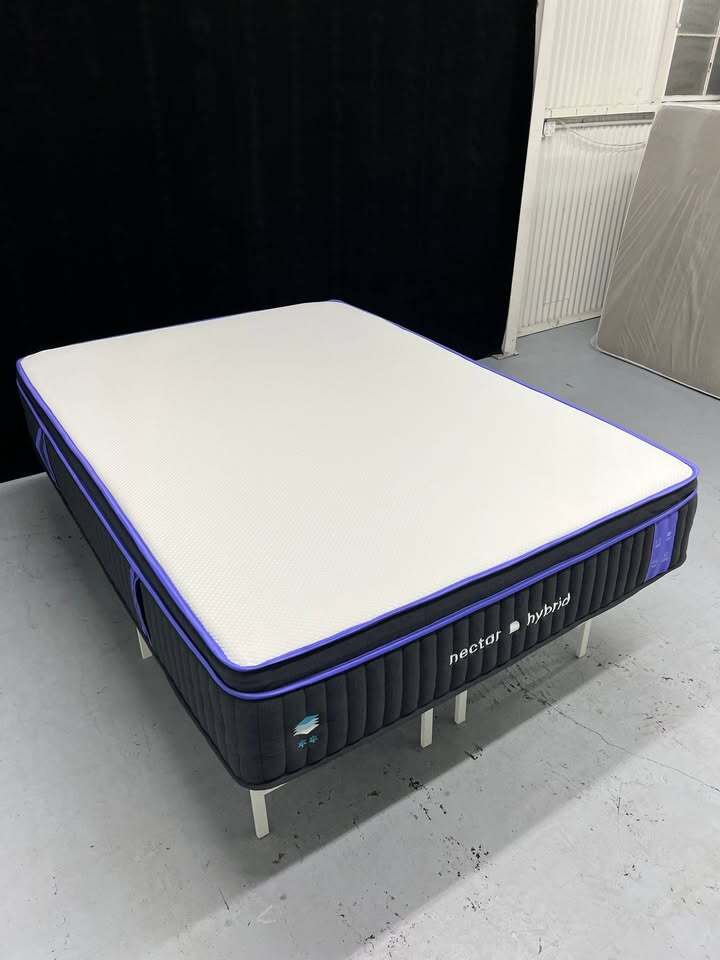 The Nectar Premier Hybrid Mattress (Queen)