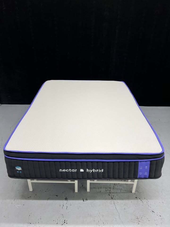 The Nectar Premier Hybrid Mattress (Queen)