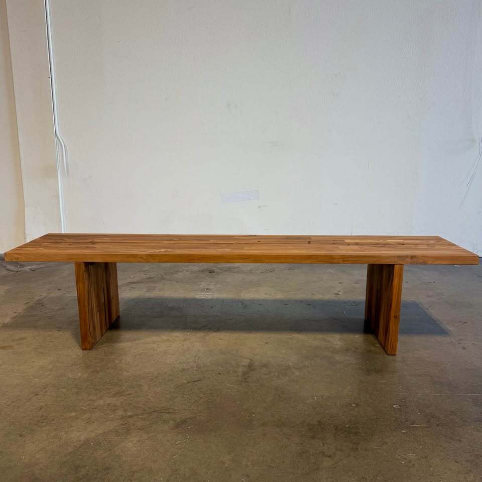Sundays Oak Bench (4-Seater)