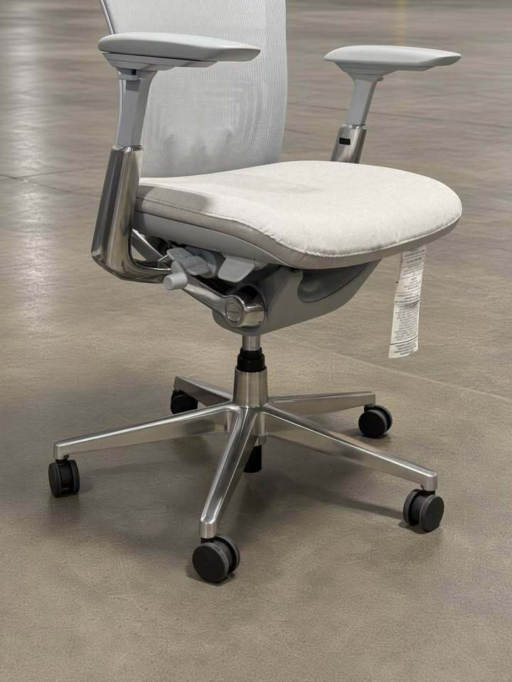 Haworth Zody Office Chair (Mesh Fog, Lumber Adjustment, Dual Posture)
