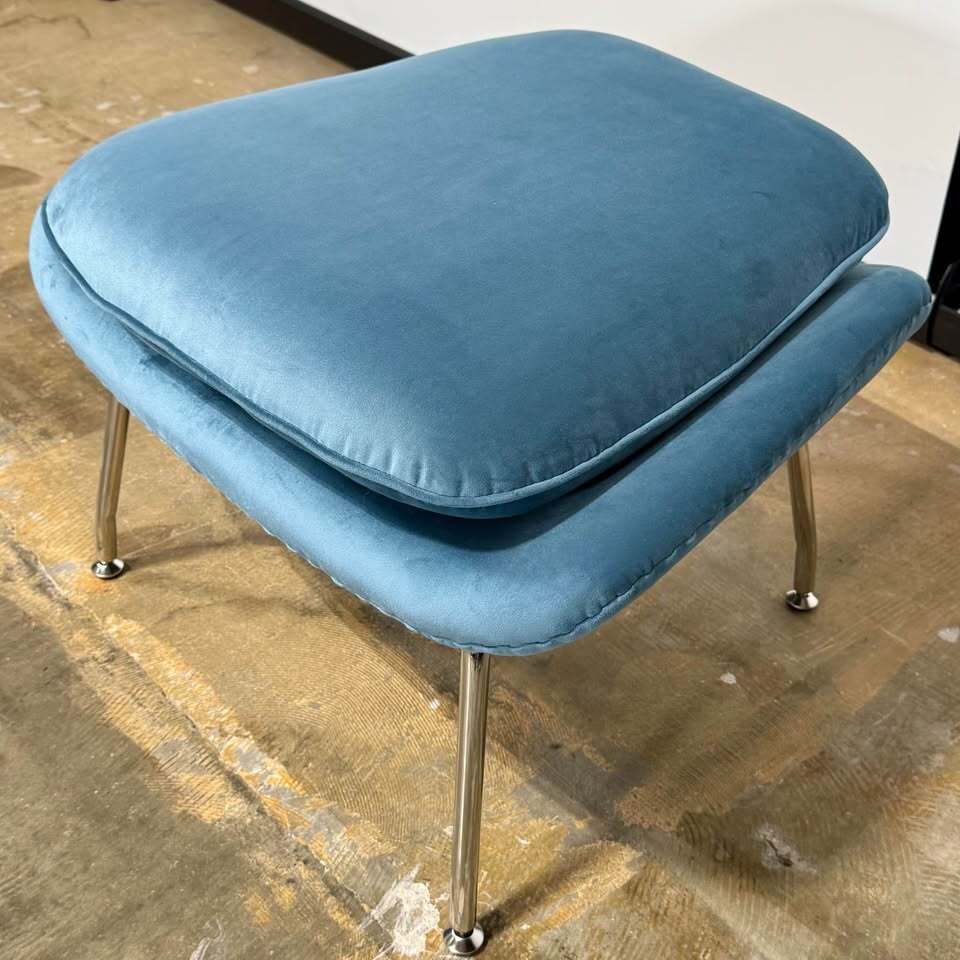 Rove Concepts Womb Chair and Ottoman (Plush Velvet Solstice)