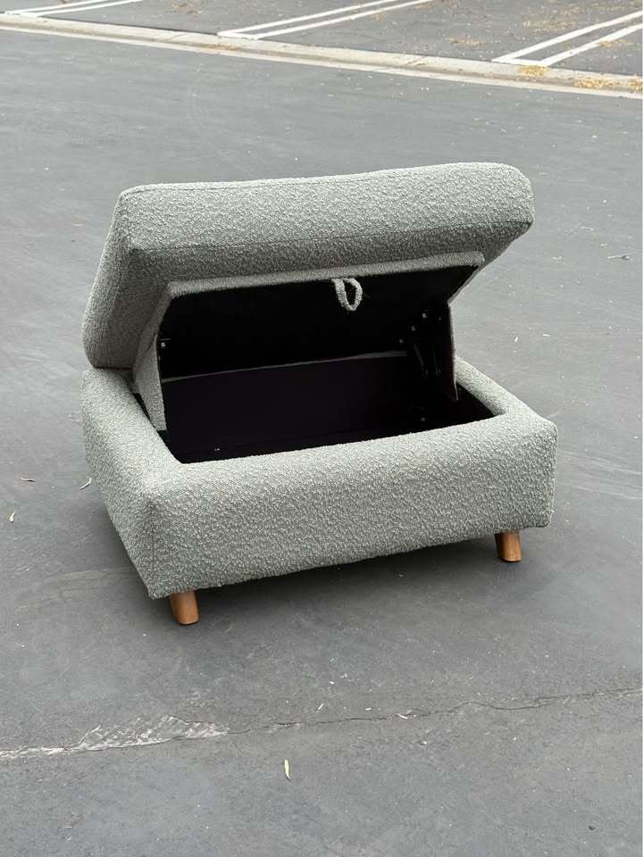 Joybird Hopson Storage Ottoman (Bubbly Cucumber)