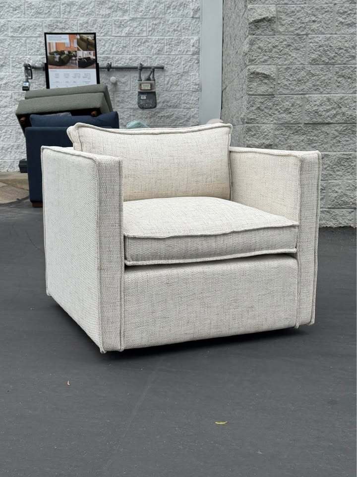 Joybird Dune Swivel Chair (Nico Oyster)