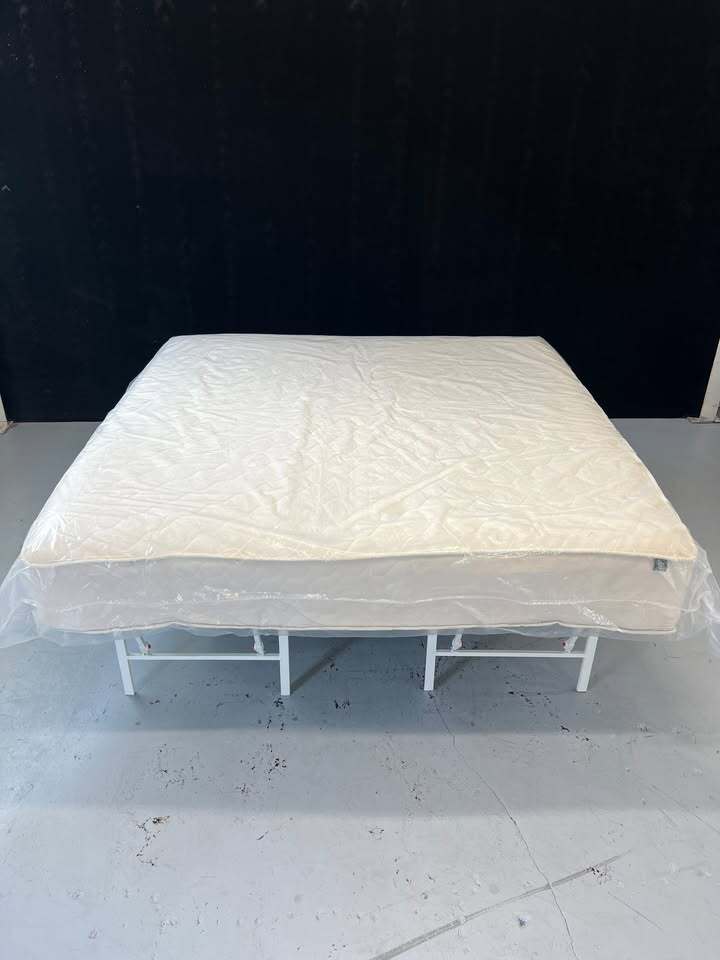 Winkbeds EcoCloud Hybrid Mattress (King)