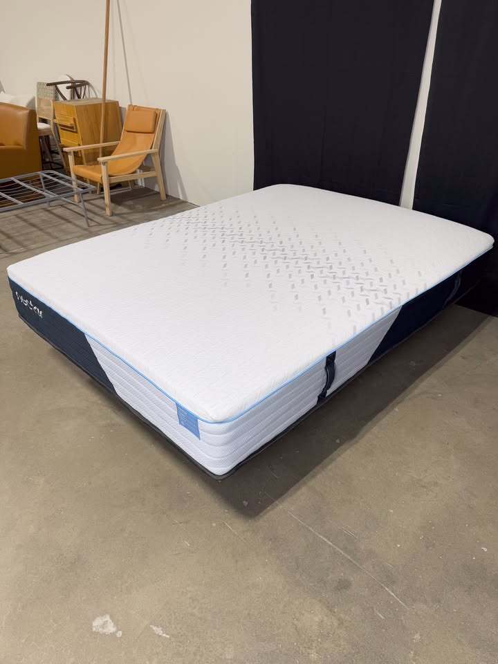 Nectar Classic Hybrid Mattress (Queen)