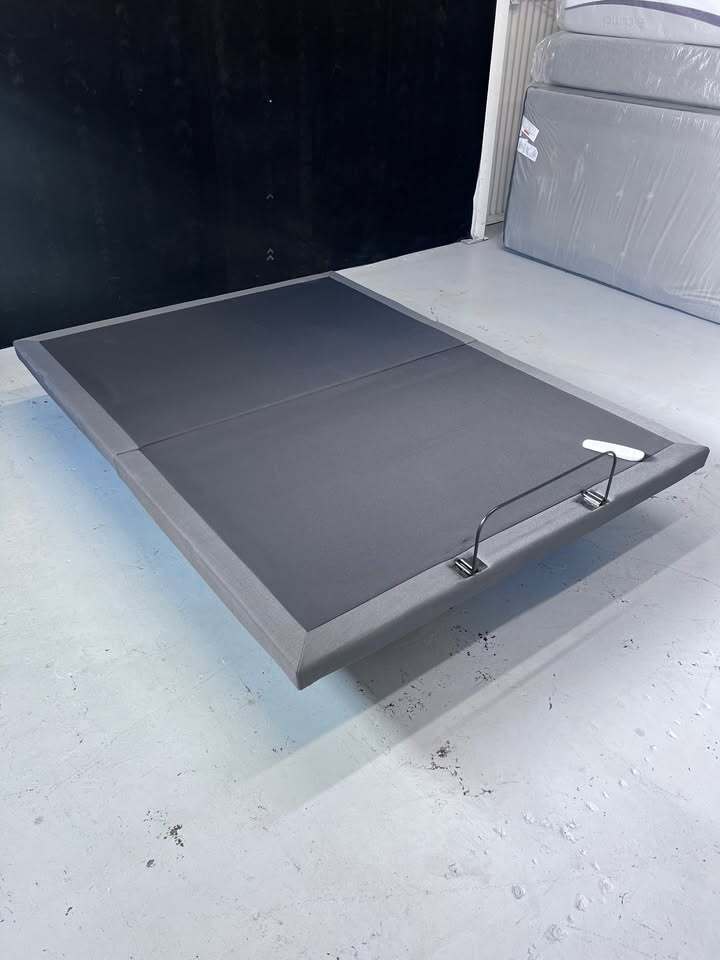 DreamCloud Premier Adjustable Base (Queen)