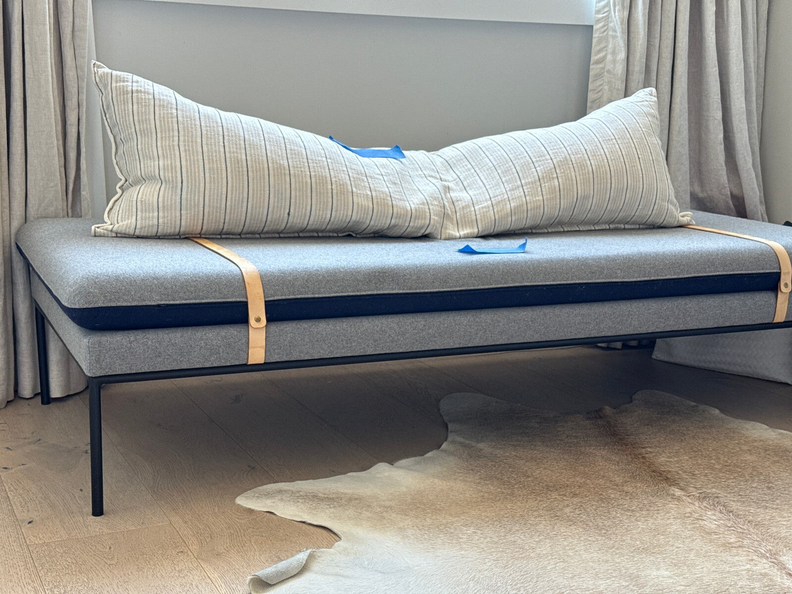 Gray Convertible Daybed