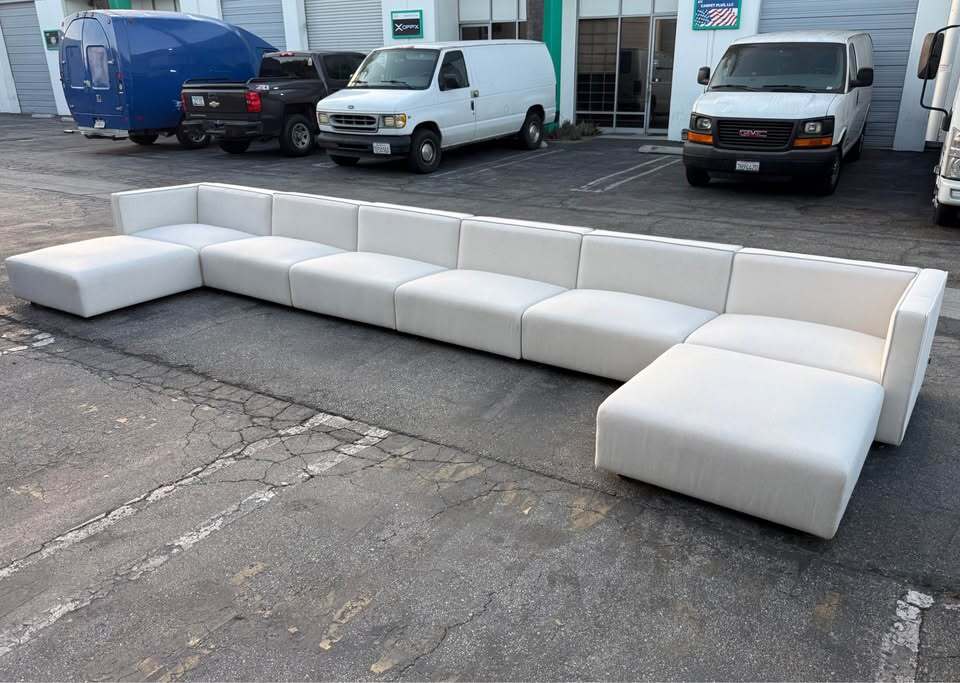Rove Concepts Arya Modular Sectional (Modern Felt, Alesund)