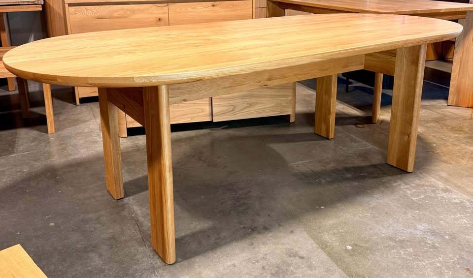 Sundays Dining Table (4-6 Seater, White Oak)