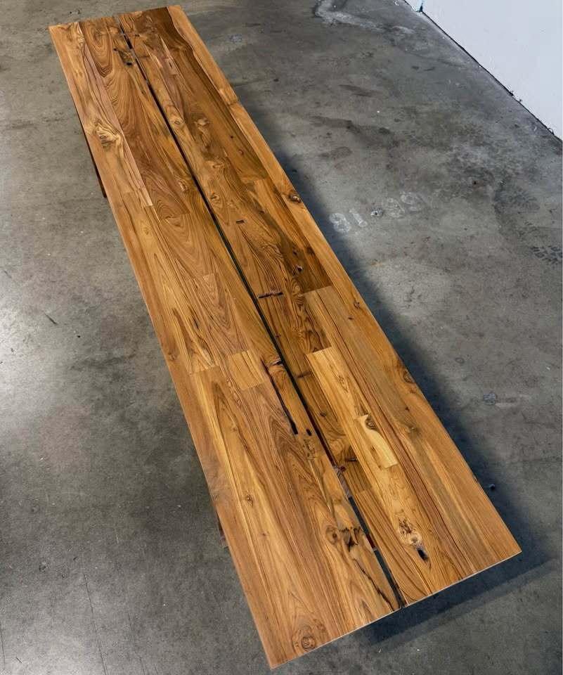 Sundays Oak Bench (4-Seater)