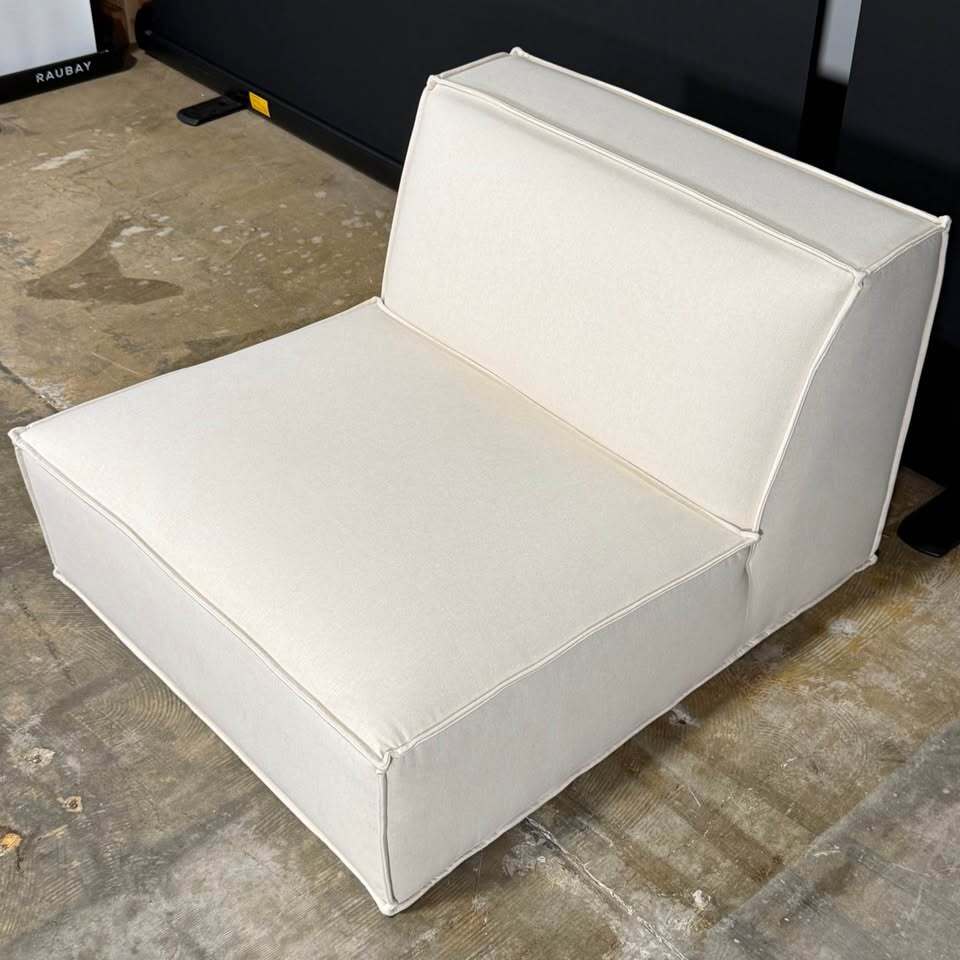 Rove Concepts Porter Armless Chair (Alesund)