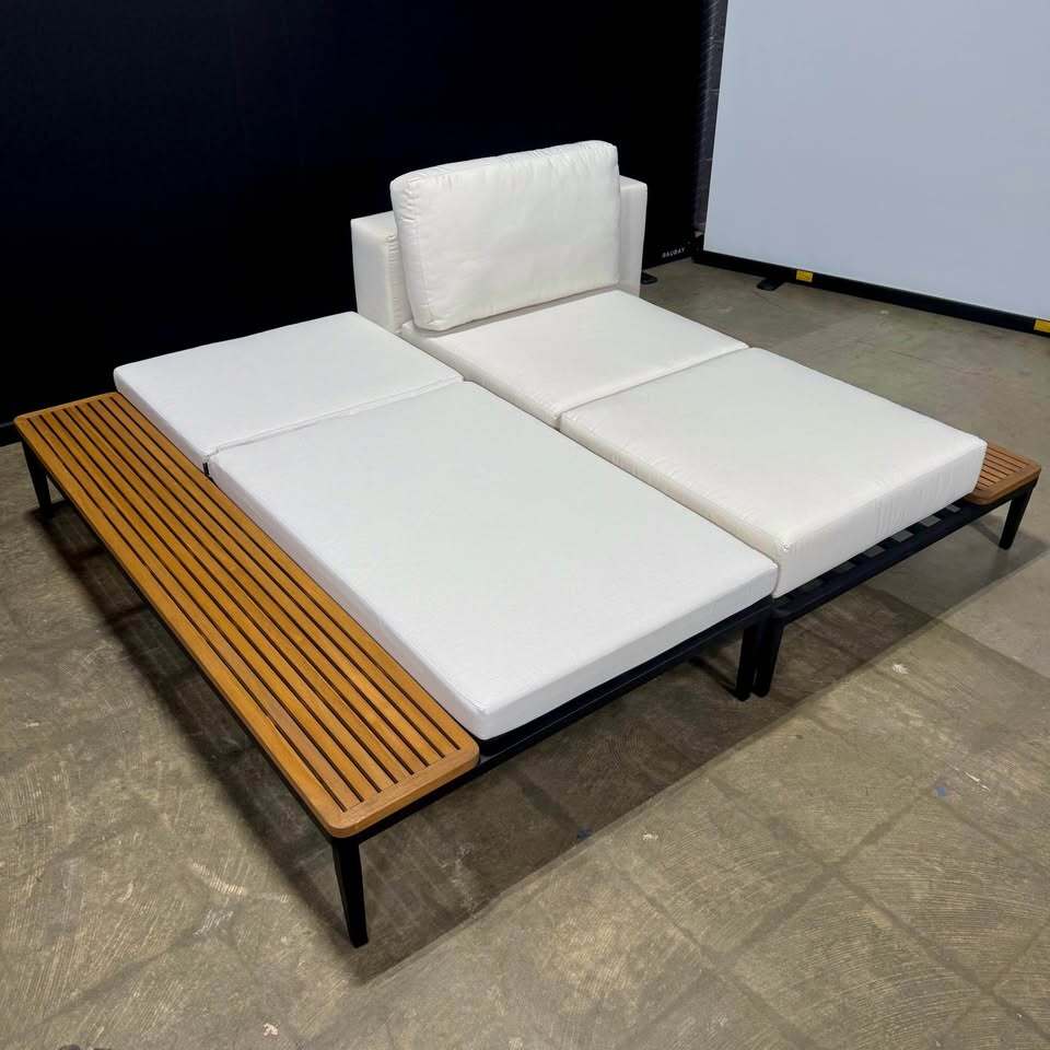 Rove Concepts Francis Outdoor Lounger with Right Chaise (Palisades Color)