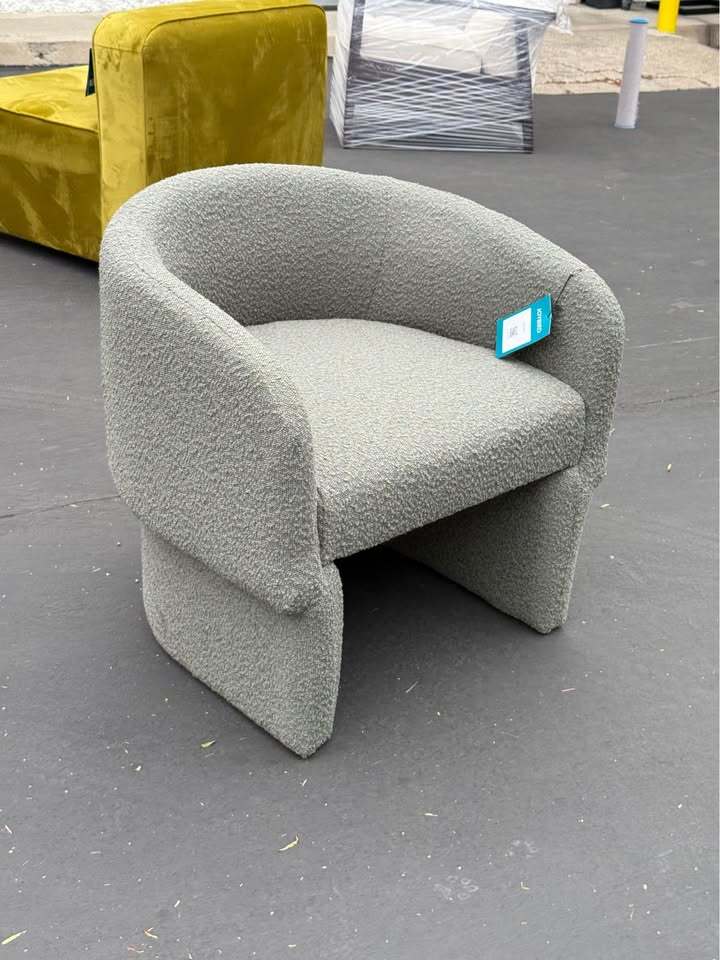 Joybird Mya Chair (Bubbly Cucumber)