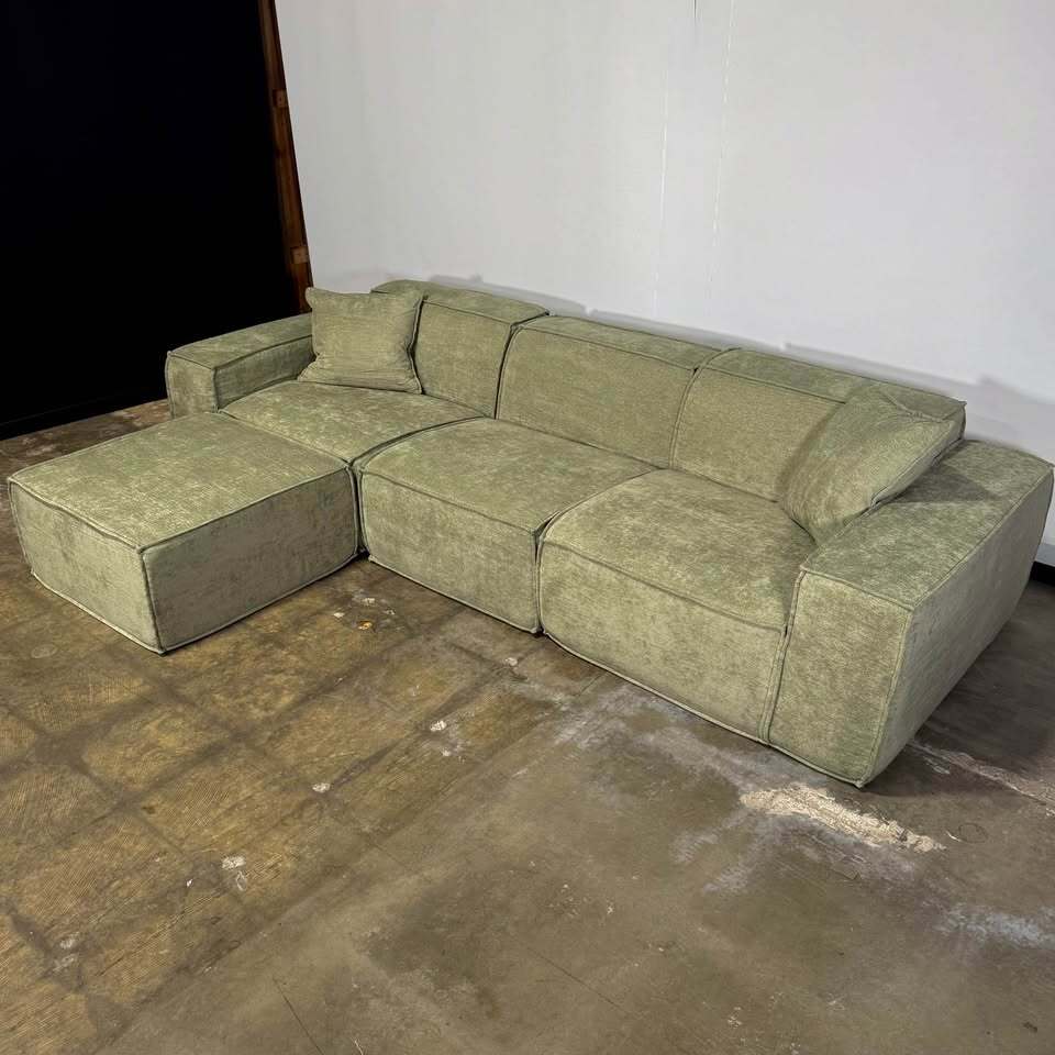 Rove Lab M1 Sofa Sectional (Performance Weave Krypton Green)