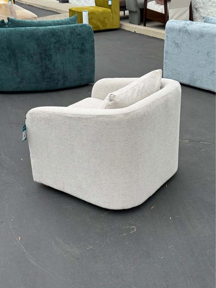 Joybird Amelia Swivel Chair (Merit Dove)